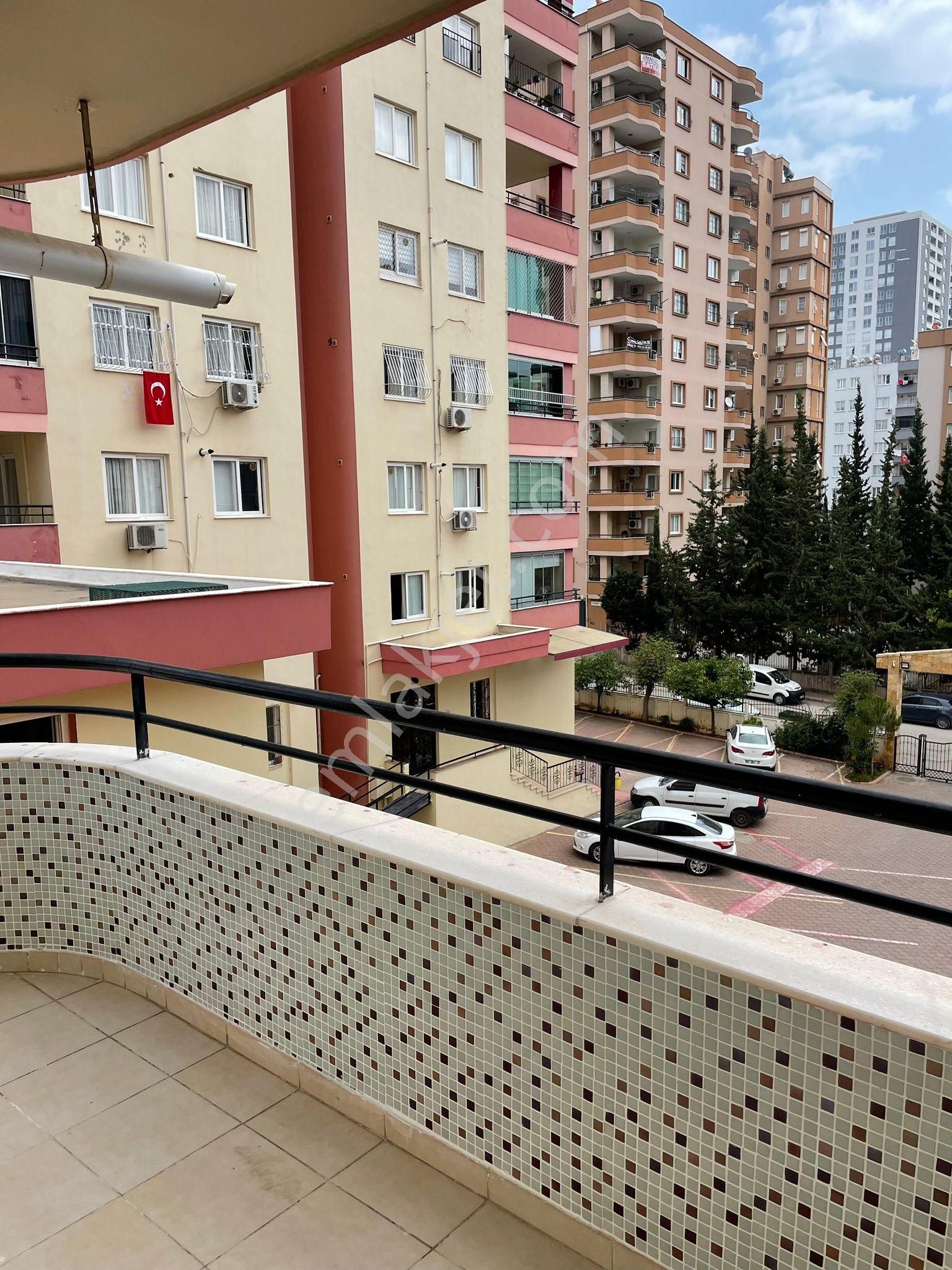 4+1 Yurt 280m2 Dgaz 12-2katı 11-15yaş *a.k.otopark* Kap.mutfak *kdb Cephe Hasarsız 90m2 Teras 2banyo - Görsel 7