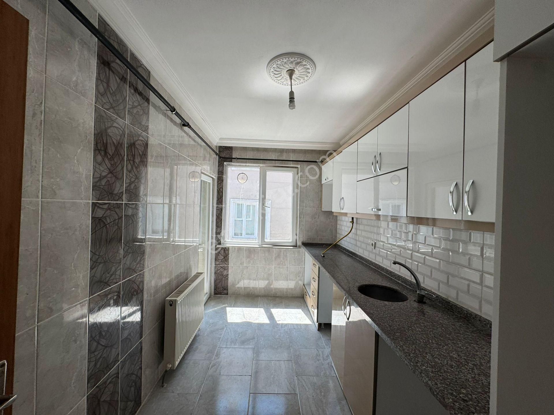 Merpa İnş.'tan İstasyon Mah'de Okullar Bölgesinde_acil Satılık_ İskanlı Kombili 2+1 - Görsel 5