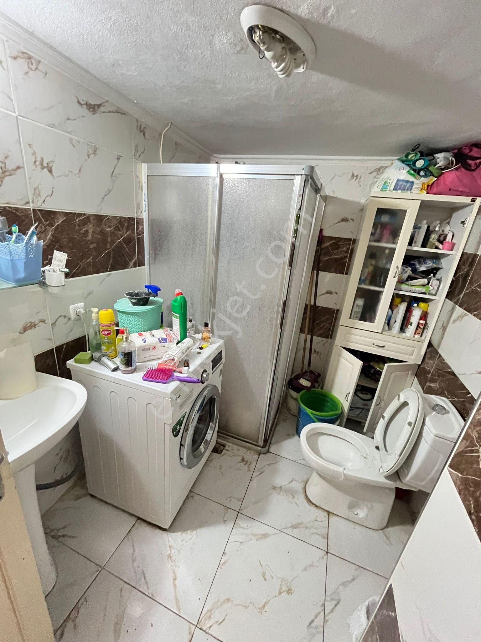 5+1 Güzelyalı Hasarsız 10-10 Katı 3banyo 235m2 Dgaz Kapalı Mutfak Sabahtan Akşama Güneş İçinde - Görsel 16