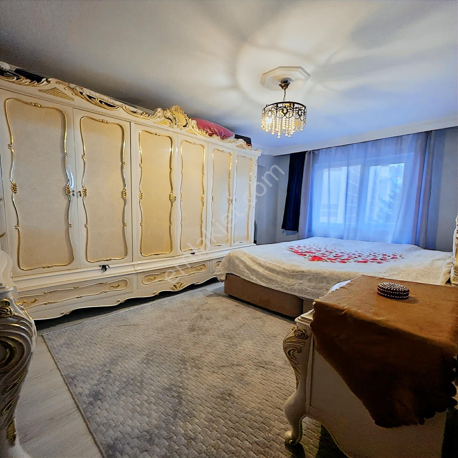 Fevzipaşa Mh 3+1 İçi Komple Yenilenmiş Geniş Fırsat Daire !!!!! - Görsel 21