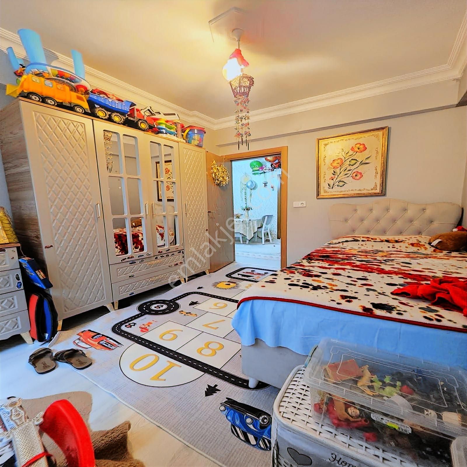 Fevzipaşa Mh 3+1 İçi Komple Yenilenmiş Geniş Fırsat Daire !!!!! - Görsel 6