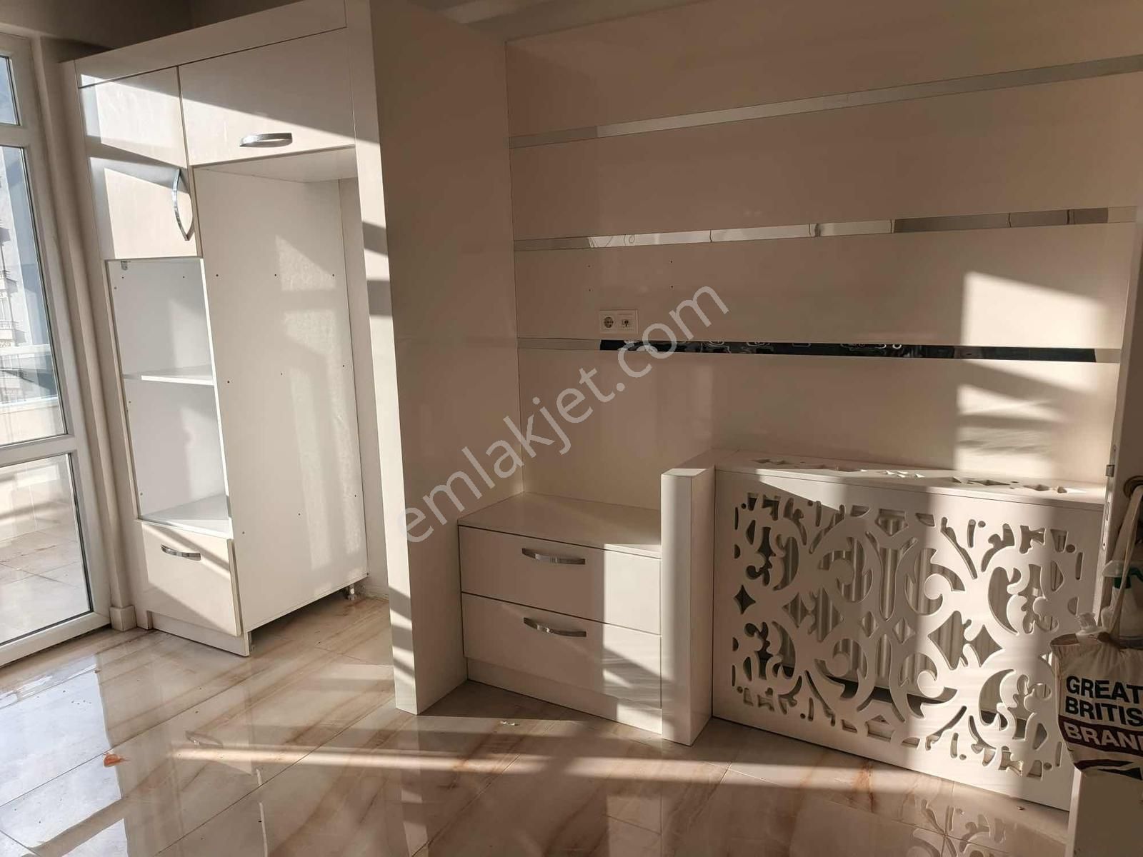 Fıstıklık Mahallesi Satılık 3+1 Daire - Görsel 3