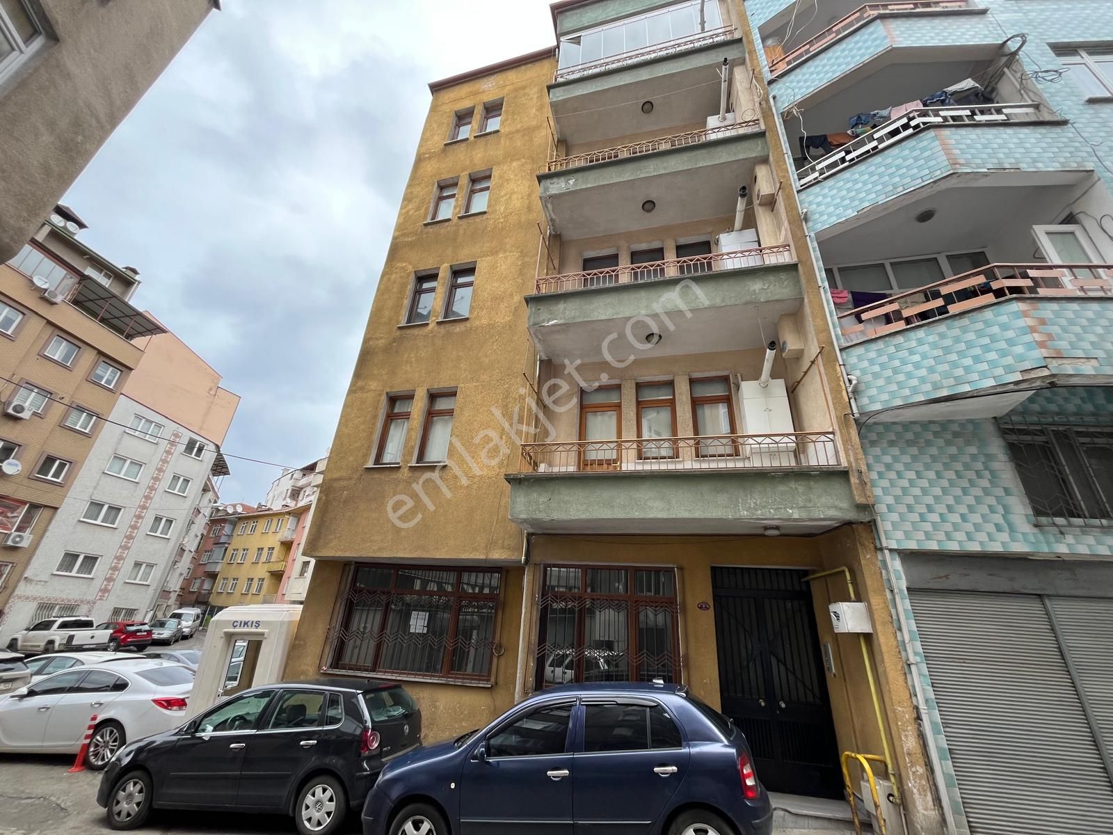 Trabzon Merkez'de Kiralık 3+1 Daire - Görsel 14