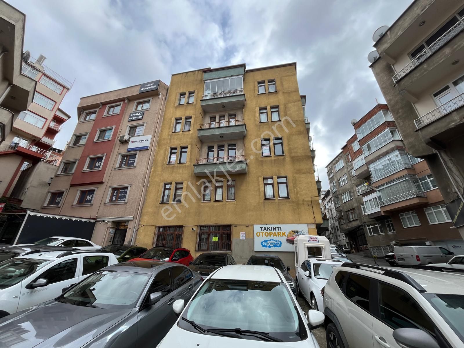 Trabzon Merkez'de Kiralık 3+1 Daire - Görsel 18