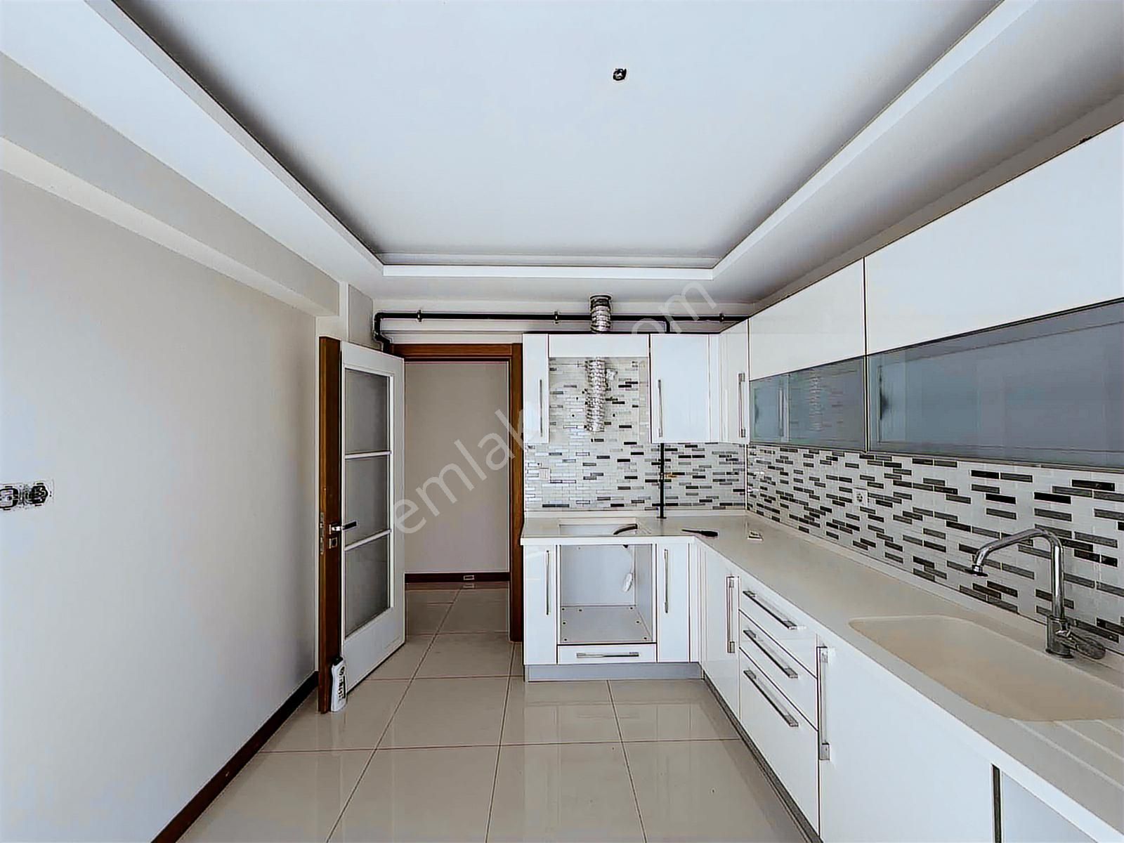 Remax Pin'den Güven City'de Kiralık 2+1 Geniş Site İçi Daire - Görsel 18