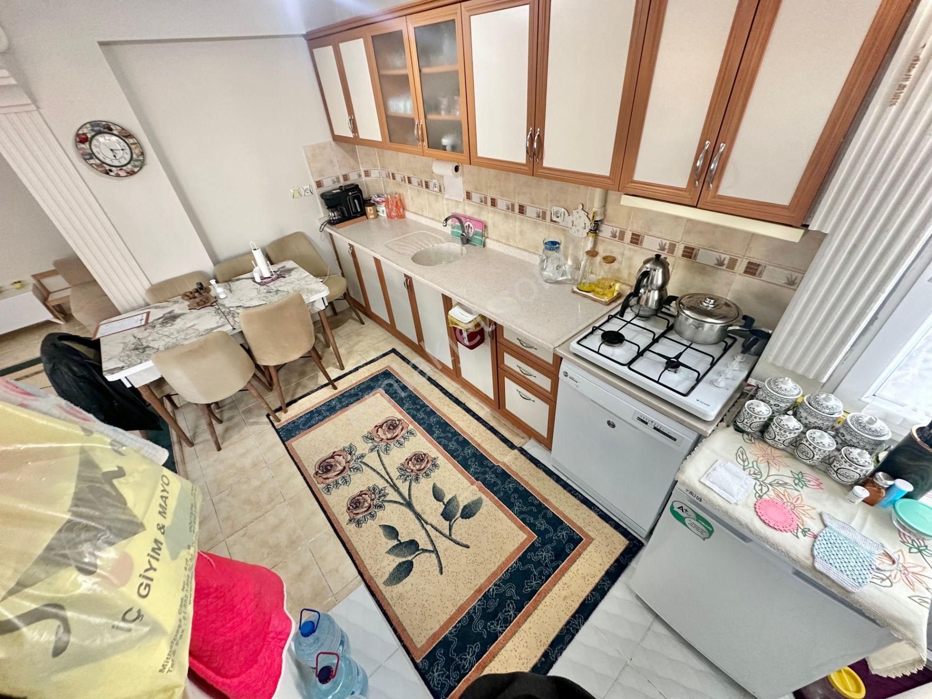 ꧁yetkili Ay Emlaktan꧁akçay'da Denize Yakın Ayrı Mutfaklı Kombili Satılık 3+1 Geniş Masrafsız Daire - Görsel 3