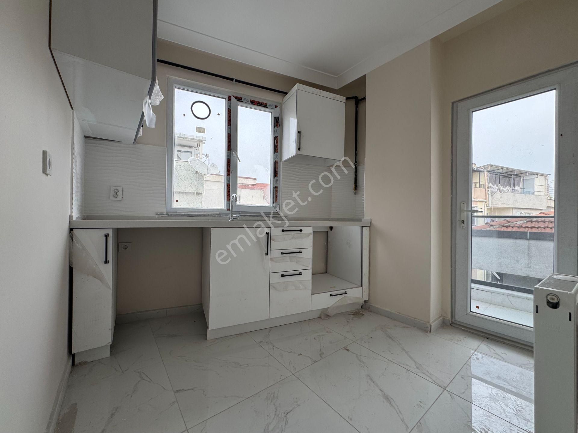 Next House’dan Cumhuriyet'de Sıfır 2+1 Metro Yanında Kiralık - Görsel 4