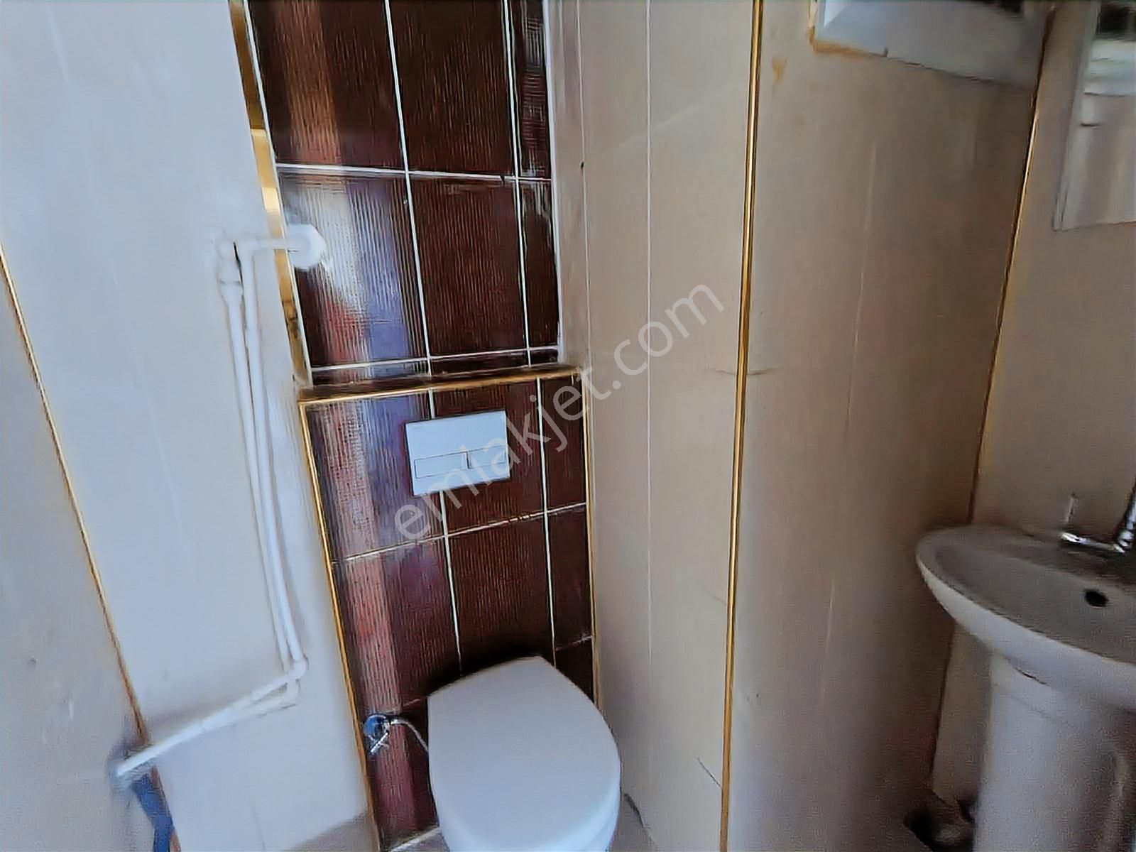 Mersin Akdeniz Barış Mahallesi'nde Satılık 1.5+1 Fgeniş Daire - Görsel 22