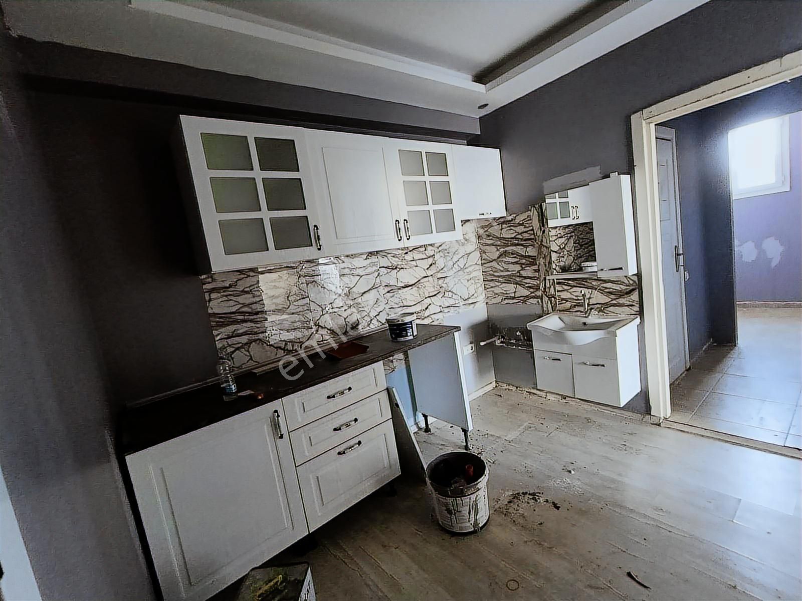 Mersin Akdeniz Barış Mahallesi'nde Satılık 1.5+1 Fgeniş Daire - Görsel 20