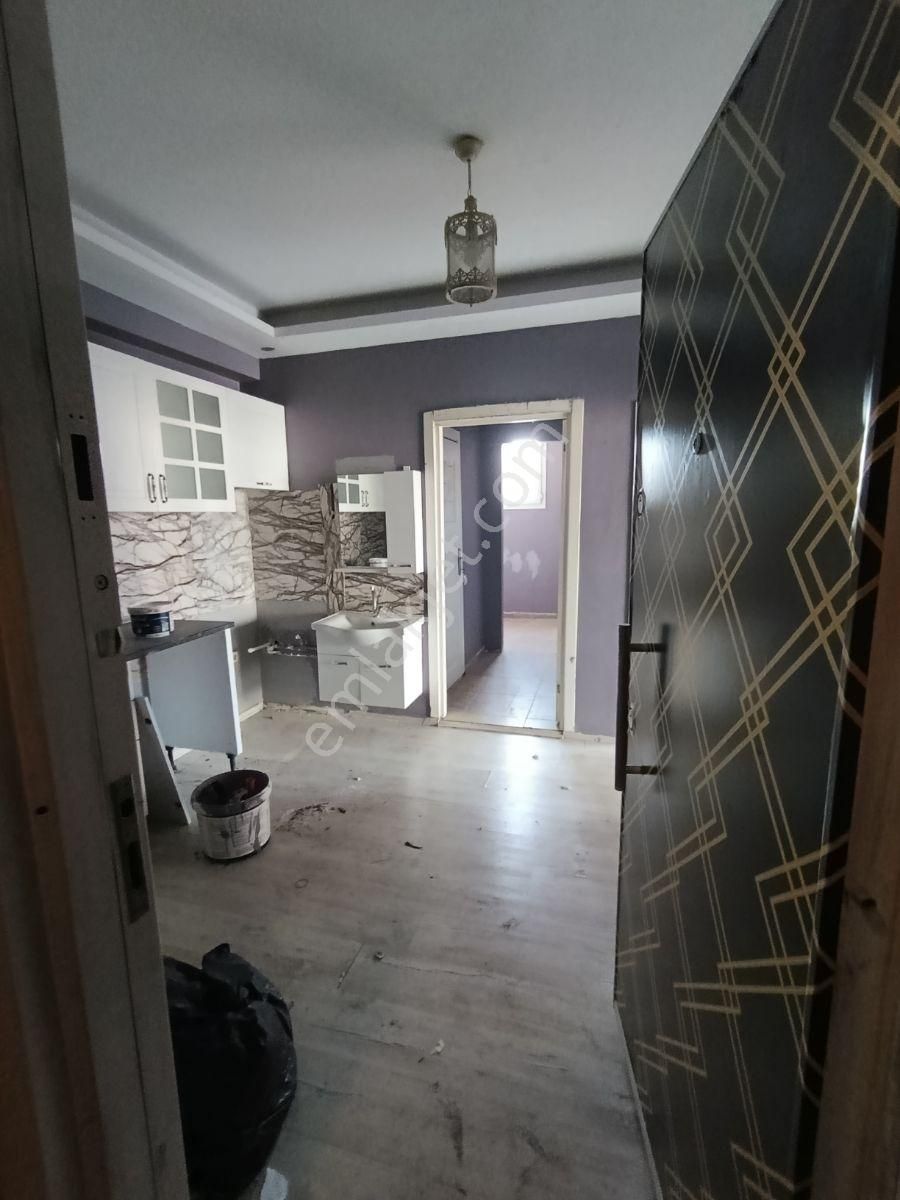 Mersin Akdeniz Barış Mahallesi'nde Satılık 1.5+1 Fgeniş Daire - Görsel 29