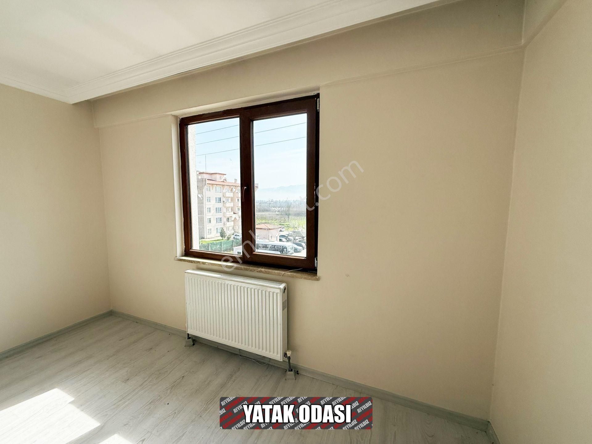 Çilimli Şerefiye Mh.de Cezaevi Karşısı Ana Yol Cepheli 2+1 Daire - Görsel 16