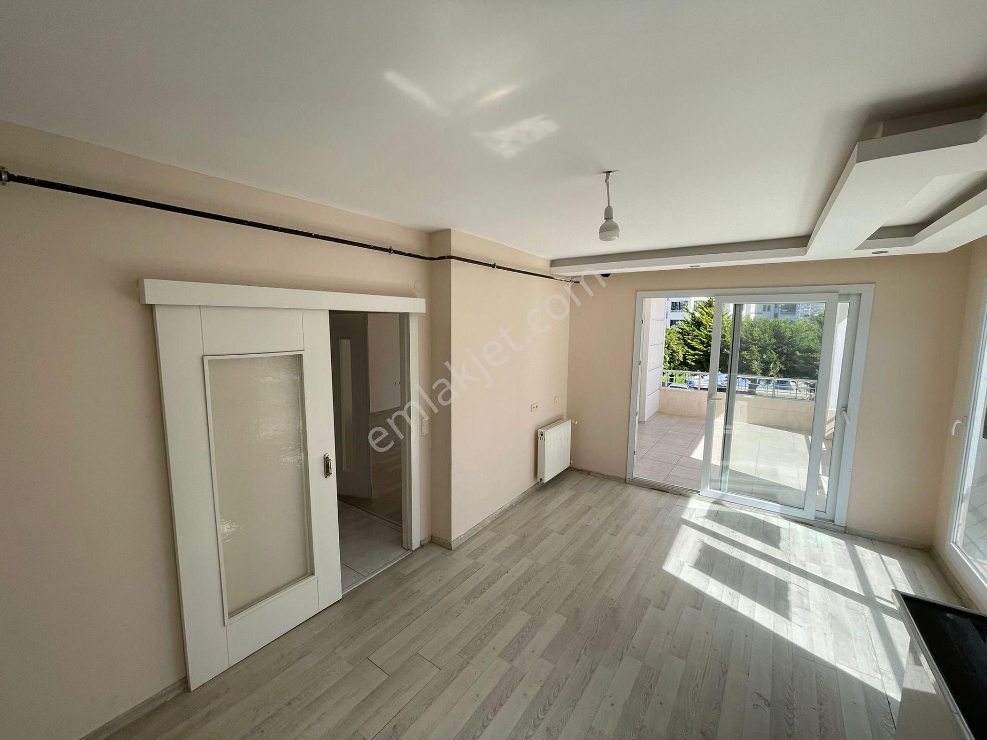 Karınca'dan Akdeniz Mh'de Aylık Ödemeli Havuzlu Geniş 4+1 İlanda - Görsel 14