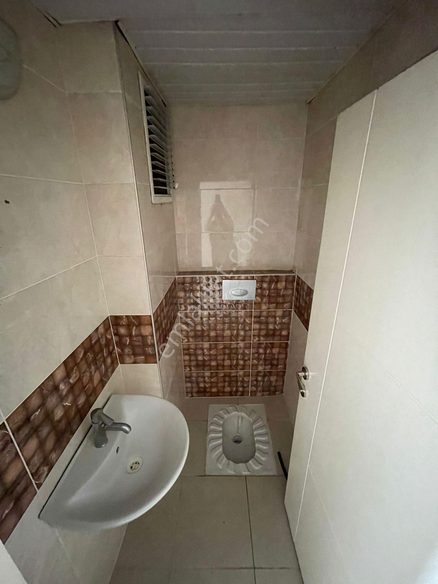 Karınca'dan Akdeniz Mh'de Aylık Ödemeli Havuzlu Geniş 4+1 İlanda - Görsel 26