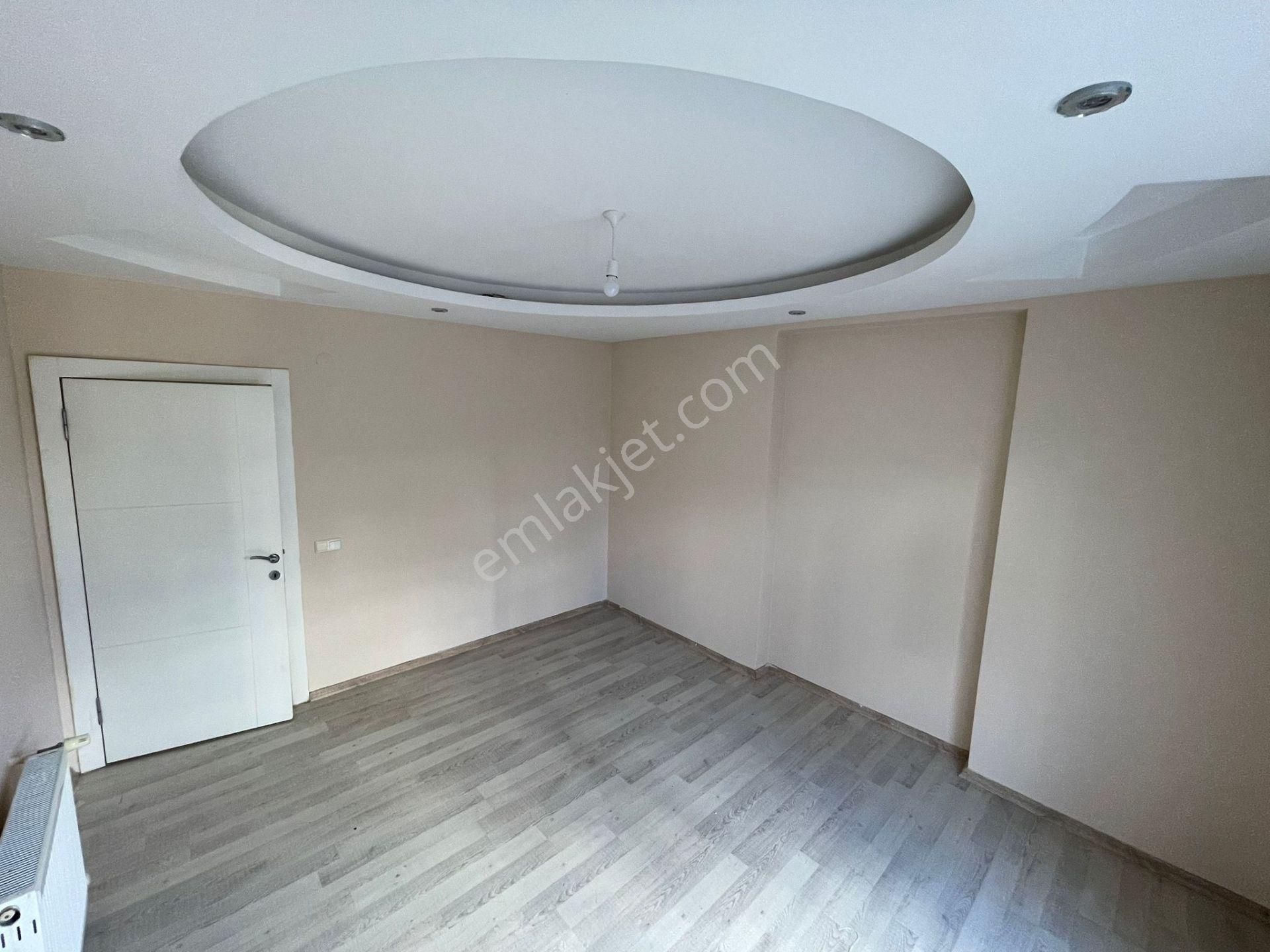 Karınca'dan Akdeniz Mh'de Aylık Ödemeli Havuzlu Geniş 4+1 İlanda - Görsel 11