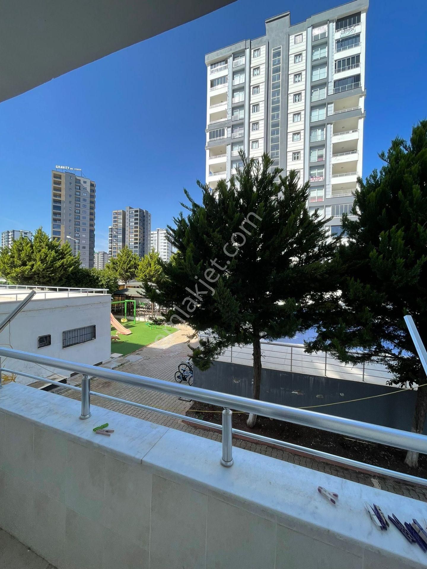 Karınca'dan Akdeniz Mh'de Aylık Ödemeli Havuzlu Geniş 4+1 İlanda - Görsel 29