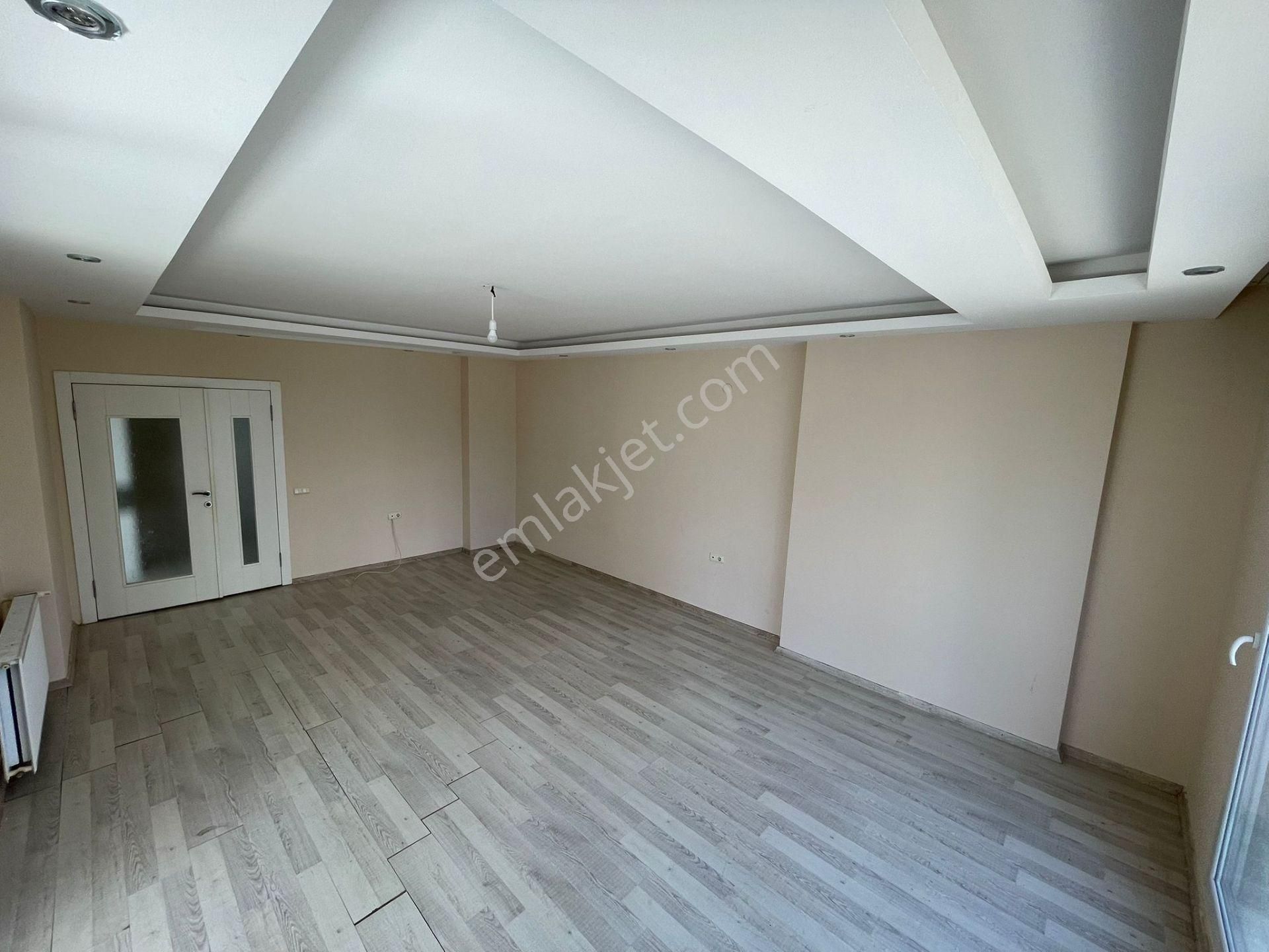 Karınca'dan Akdeniz Mh'de Aylık Ödemeli Havuzlu Geniş 4+1 İlanda - Görsel 6