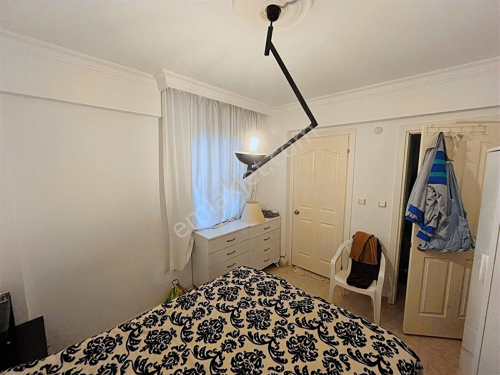 Çukuraltı Denize Yakın Bahçe Katı 2+1 Teklife Açık - Görsel 9