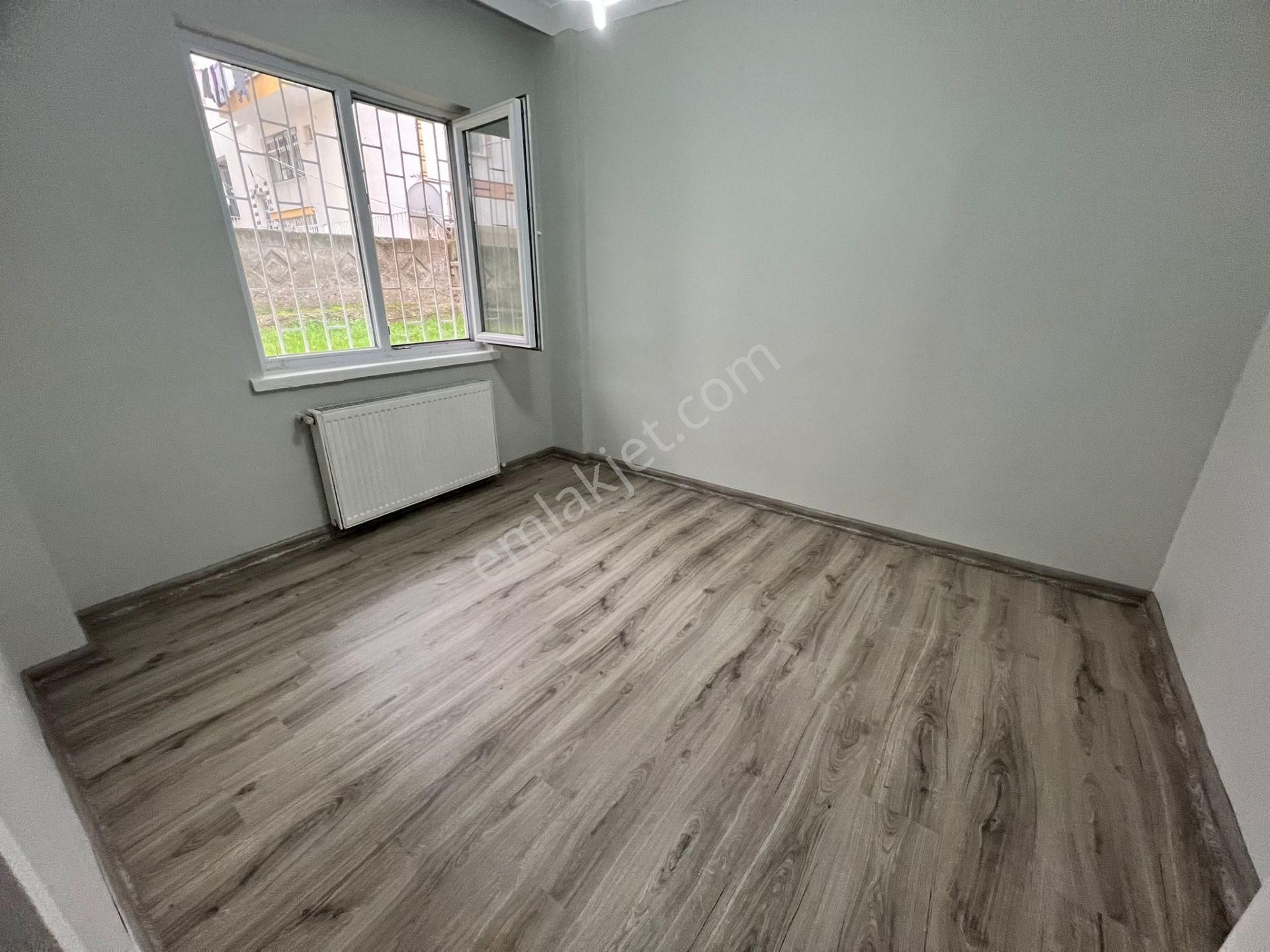 Sincan Mareşalda 3+1 Yapılı Caddeye Trene Ulaşıma Yakın Yüksek Giriş Daire - Görsel 3