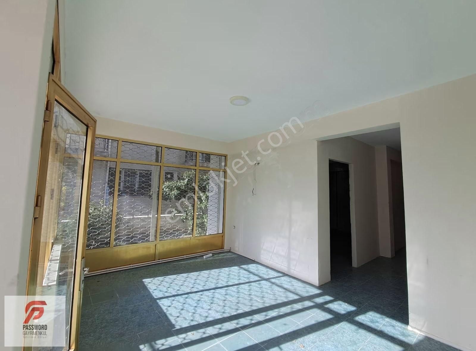 Atatürk Mahallesi Yavuz Caddesi Yakını Kiralık Dükkan - Görsel 6