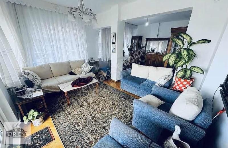 Denizköşklerde 3+1 Geniş Köşe Bina Avantajlı Satılık Daire