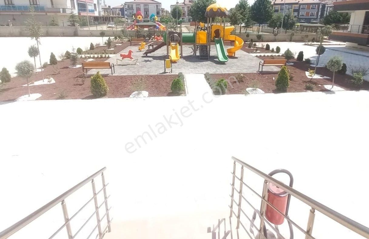 Emrah Çiftci'den Selçuklu Parsana Mah.stadyum Civarı Satılık 3+1 Sıfır Lüks Daireler - Görsel 17