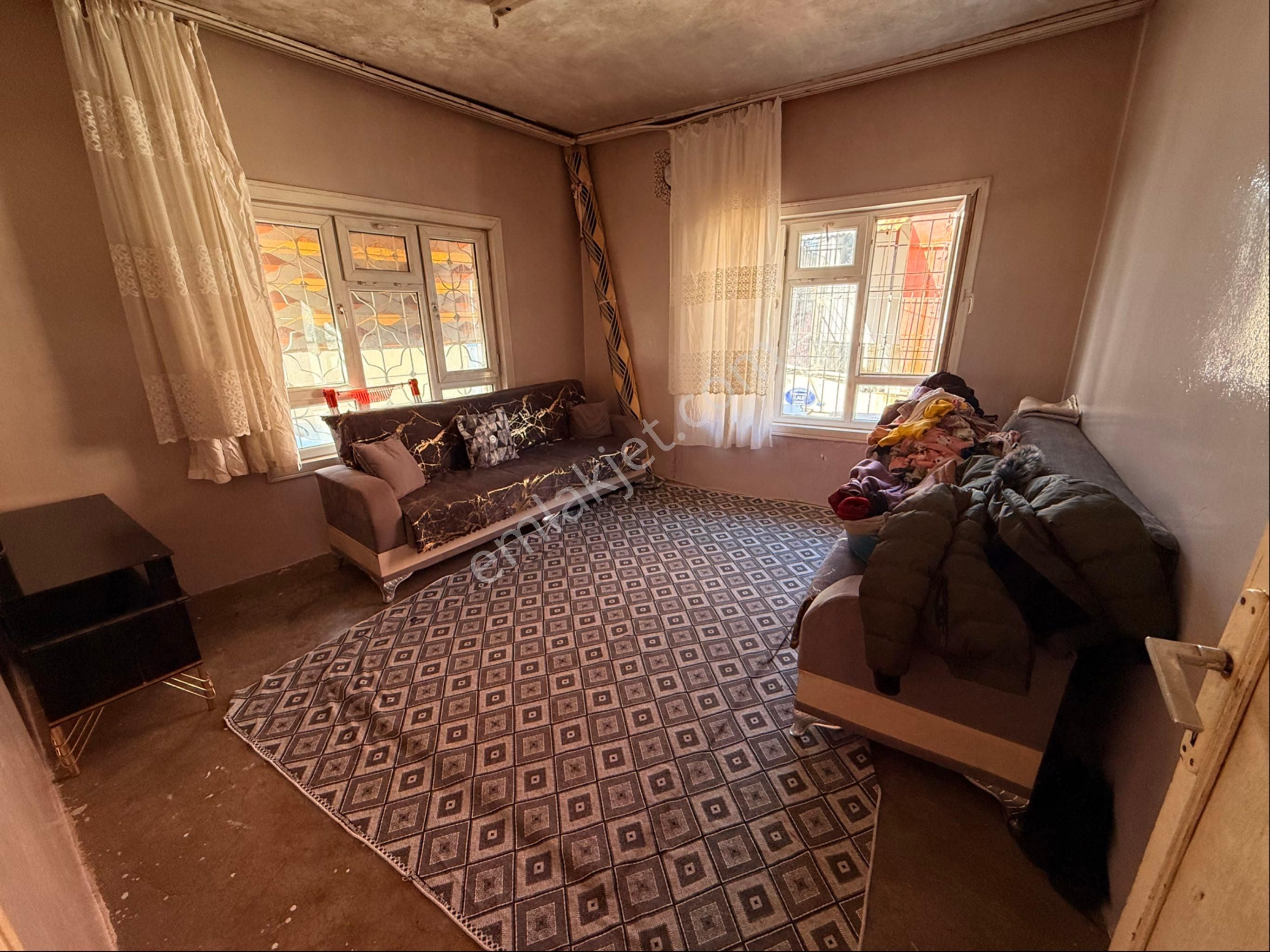 Uzaydan Hoşğörde Satlık 2 Katlı Müstakiı Ev - Görsel 26