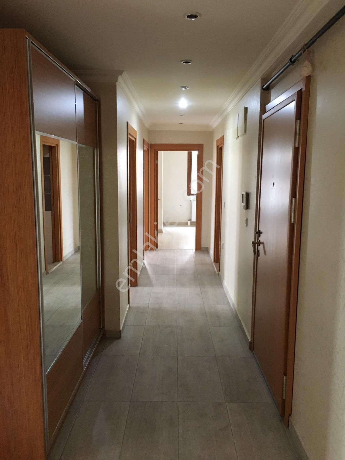 Bahcelievler Basınsitesi Vefa Konaklarında 3+1 130m2 (kelepir )kiracılı - Görsel 17