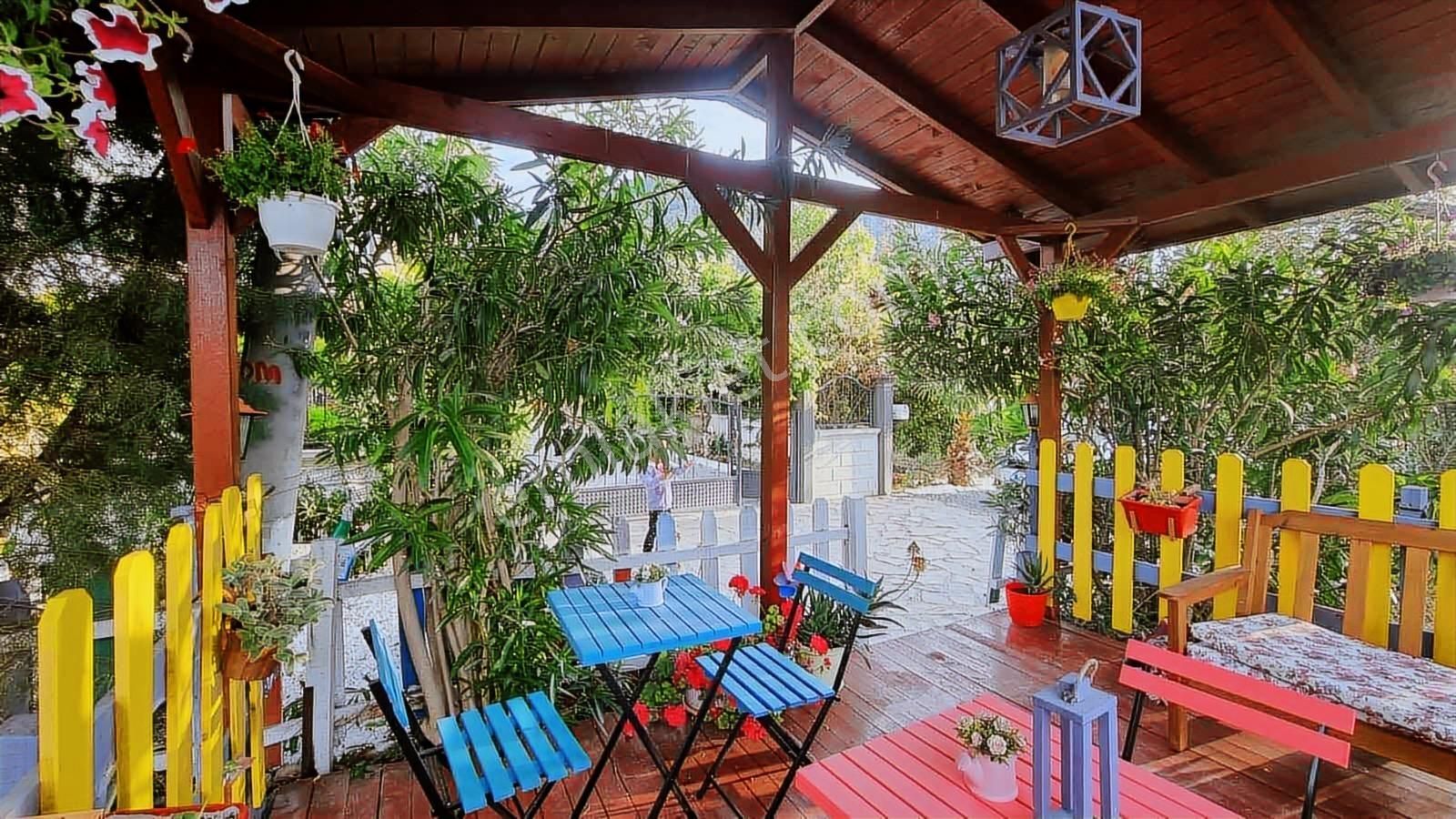 Okçular Mh 3000 M2 Arsa İçerisinde Satılık 4+1 Havuzlu Villa - Görsel 29