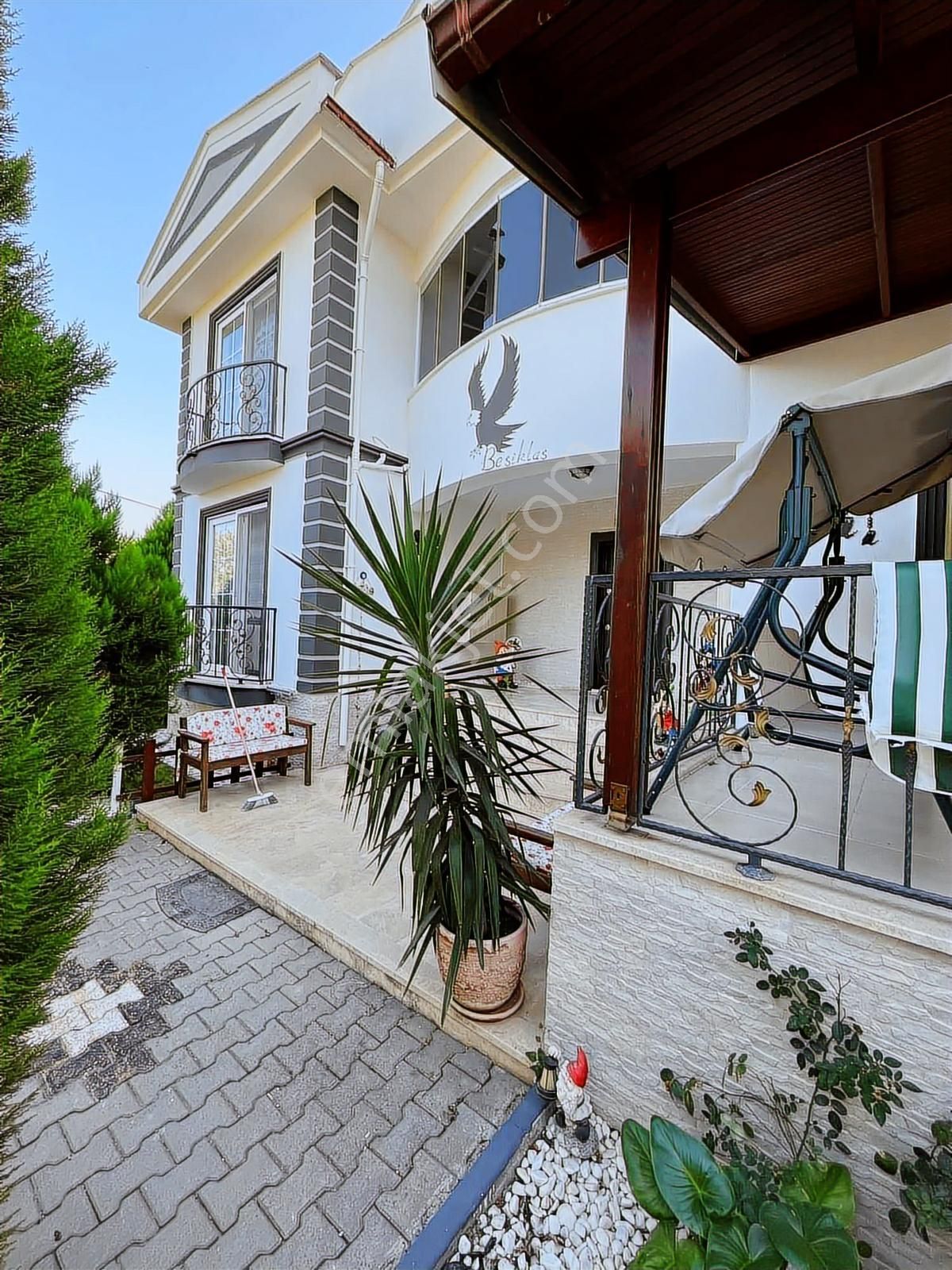 Okçular Mh 3000 M2 Arsa İçerisinde Satılık 4+1 Havuzlu Villa - Görsel 5