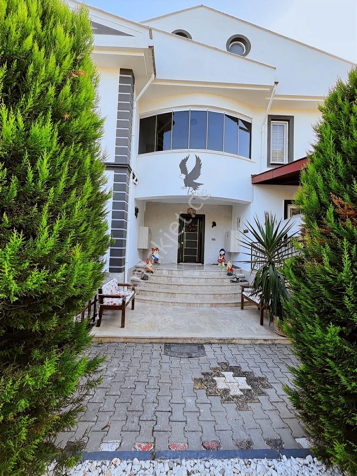 Okçular Mh 3000 M2 Arsa İçerisinde Satılık 4+1 Havuzlu Villa - Görsel 15
