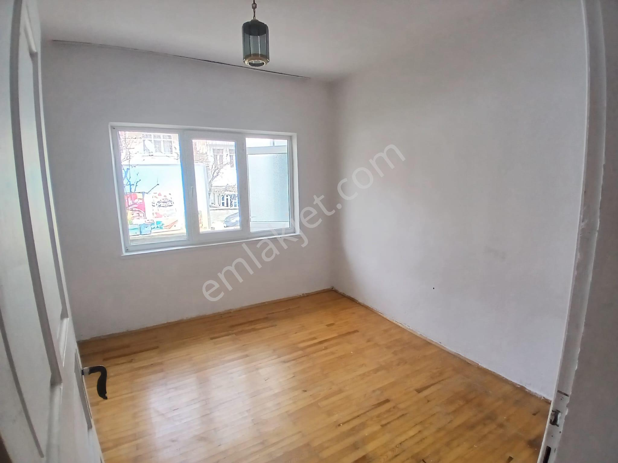 Akçay Emlak'tan Akşehir Gazi Pazarı Yanında Müstakil Tadında Bahçeli Kiralık 2+1 Daire - Görsel 23