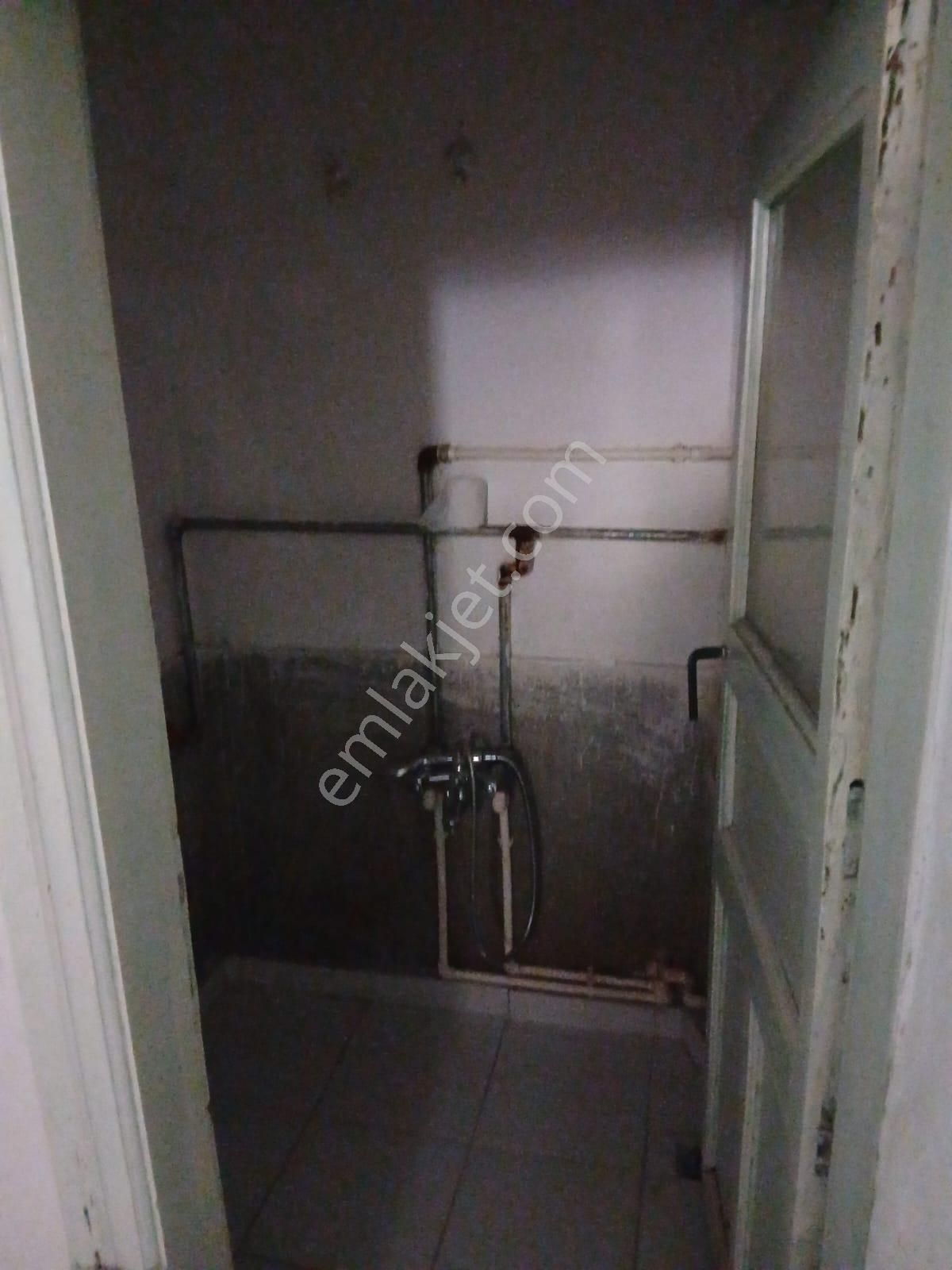 Akçay Emlak'tan Akşehir Askeri Depo Civarında Müstakil Tadında Bahçeli Doğalgazlı Kiralık 2+1 Daire - Görsel 34