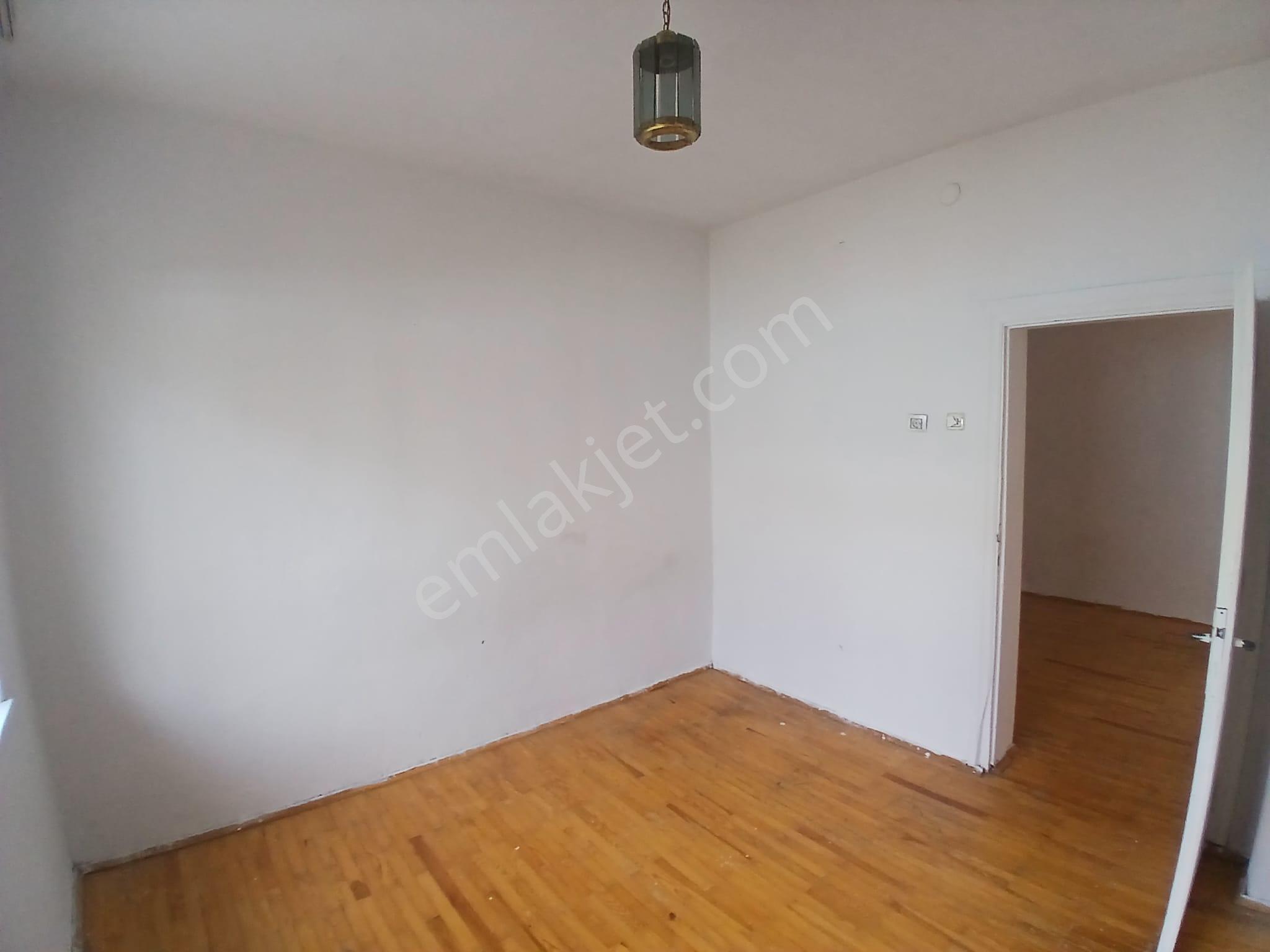 Akçay Emlak'tan Akşehir Gazi Pazarı Yanında Müstakil Tadında Bahçeli Kiralık 2+1 Daire - Görsel 33