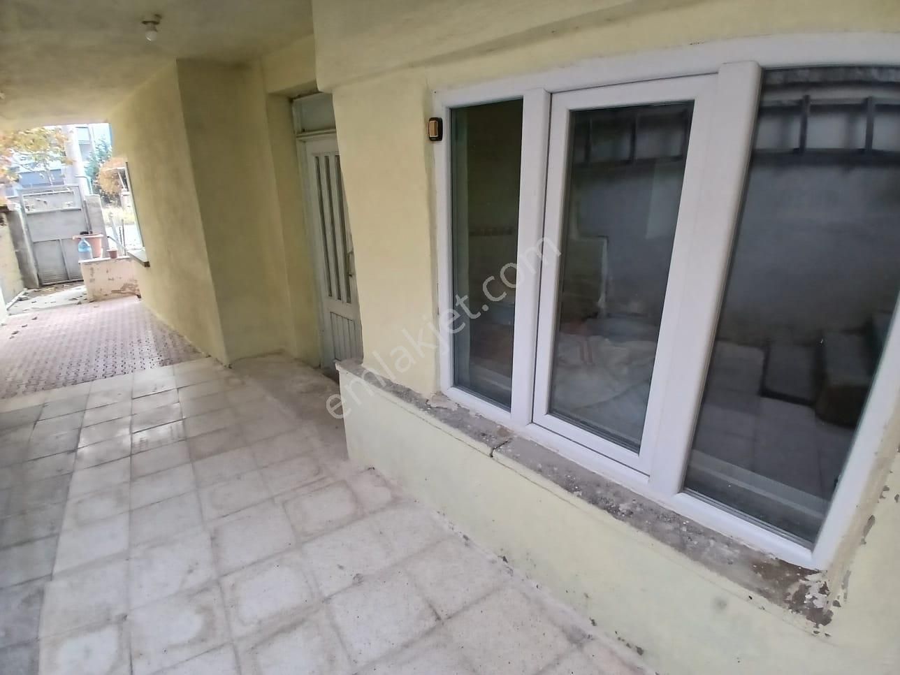 Akçay Emlak'tan Akşehir Askeri Depo Civarında Müstakil Tadında Bahçeli Doğalgazlı Kiralık 2+1 Daire - Görsel 17