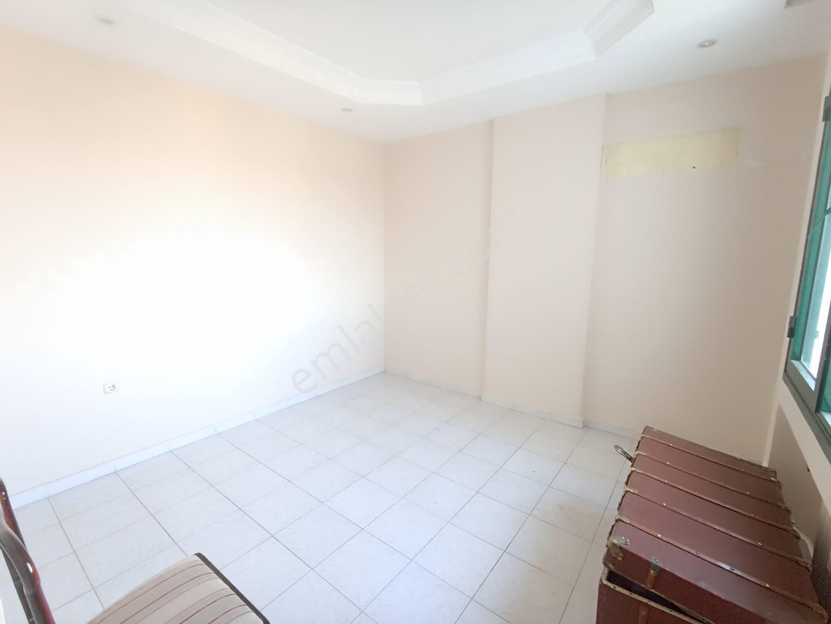 Nehir Manzaralı Cadde Üzerinde Sitede Güvenlikli Kapalı Otoparklı 4+1 Geniş Oturumlu - Görsel 22