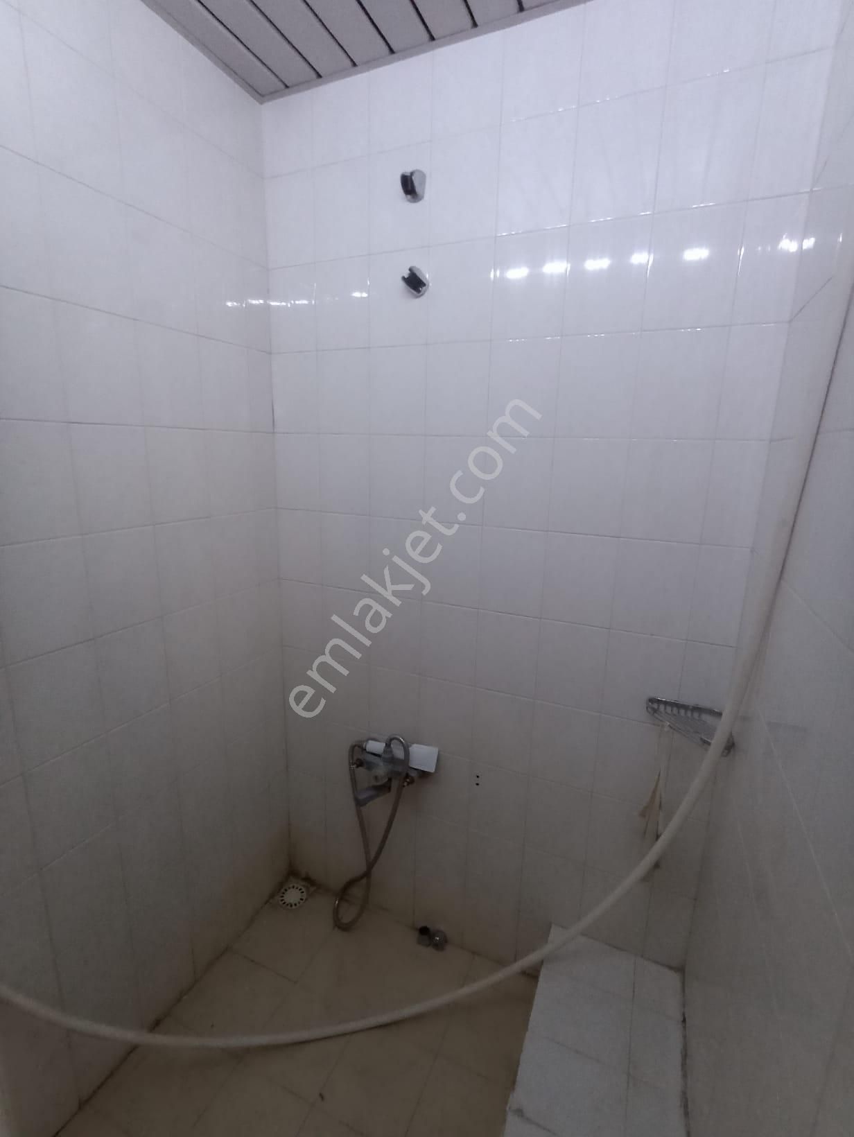 Nehir Manzaralı Cadde Üzerinde Sitede Güvenlikli Kapalı Otoparklı 4+1 Geniş Oturumlu - Görsel 20
