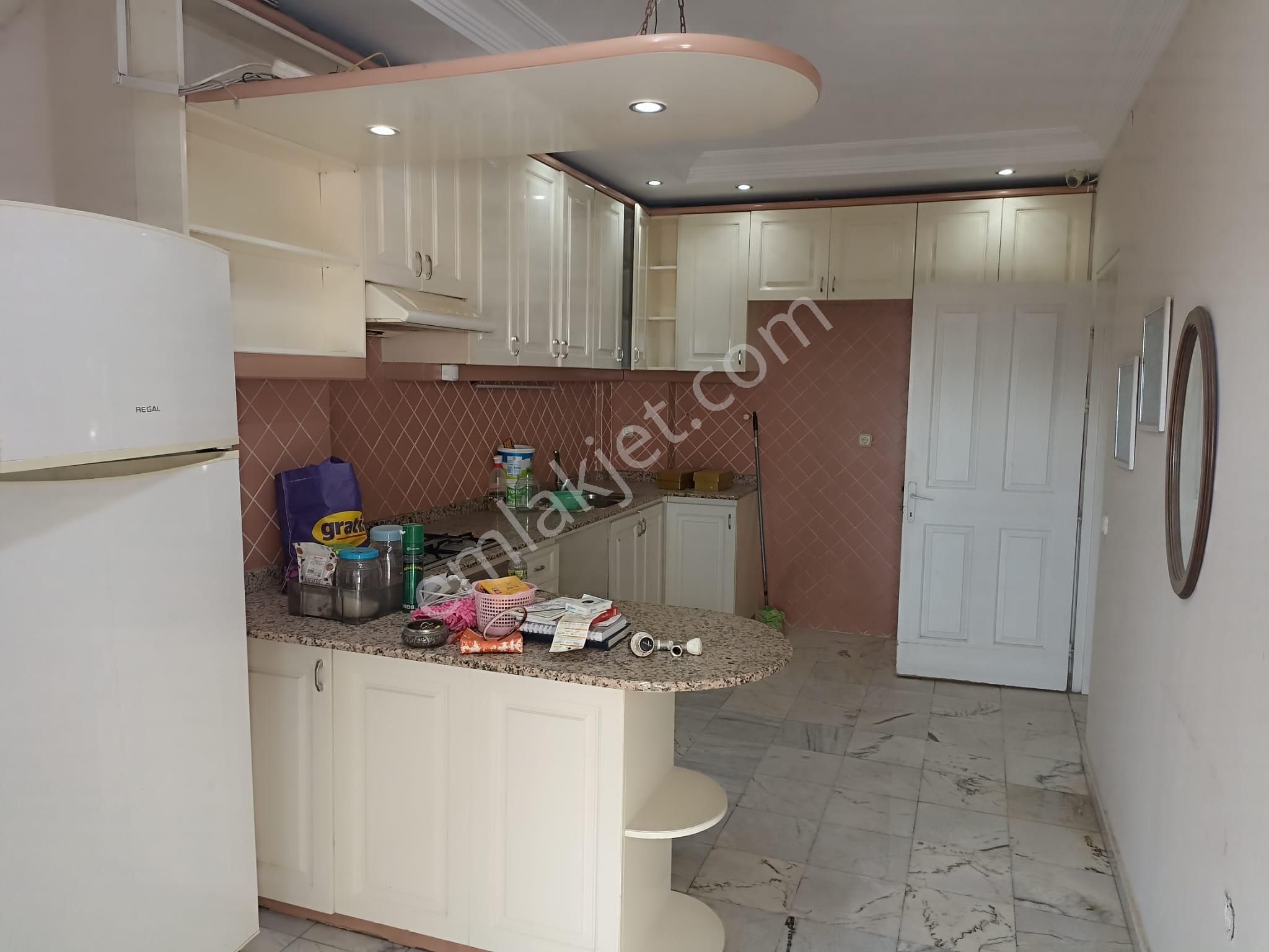 Nehir Manzaralı Cadde Üzerinde Sitede Güvenlikli Kapalı Otoparklı 4+1 Geniş Oturumlu - Görsel 24