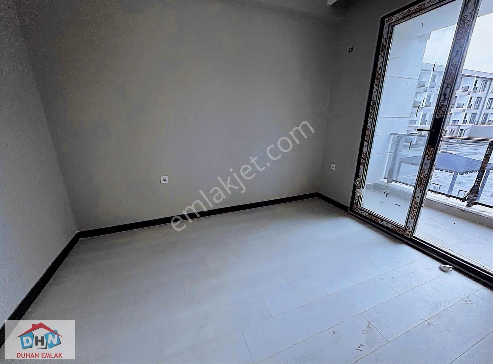 Duhan Emlak'tan Premium Lounge Sitesinde Satılık Köşe Arakat 1+1 - Görsel 13