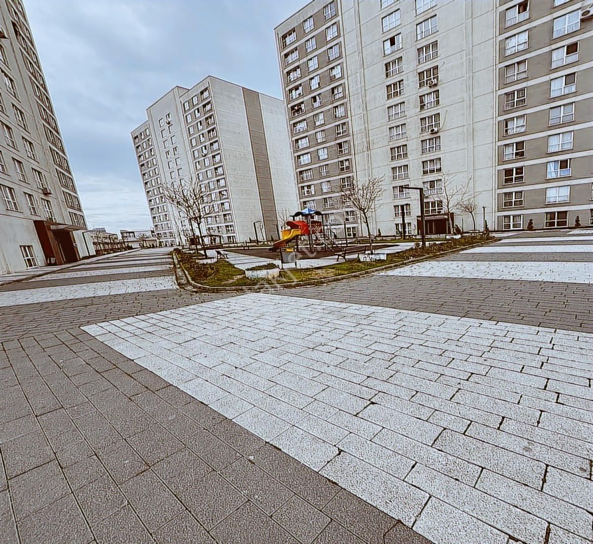 Doğan Araslı Dibinde 2+1 Nşehir Sitesi Kat Mülkiyetli Havuz Ceph - Görsel 2