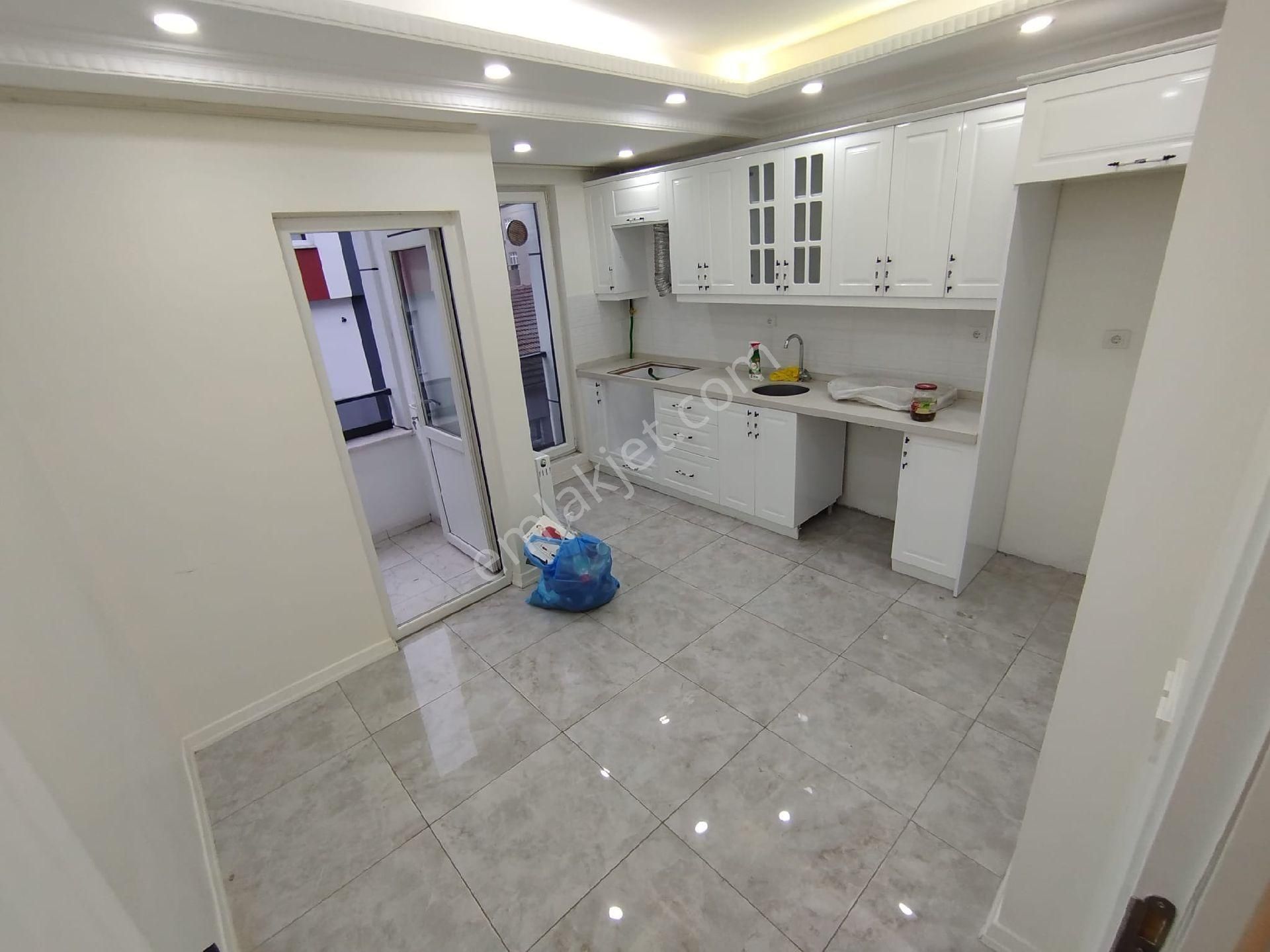 Sultançiftliği Mah.tranvay Dibinde 2+1 Yeni Bina Orta Kat - Görsel 6