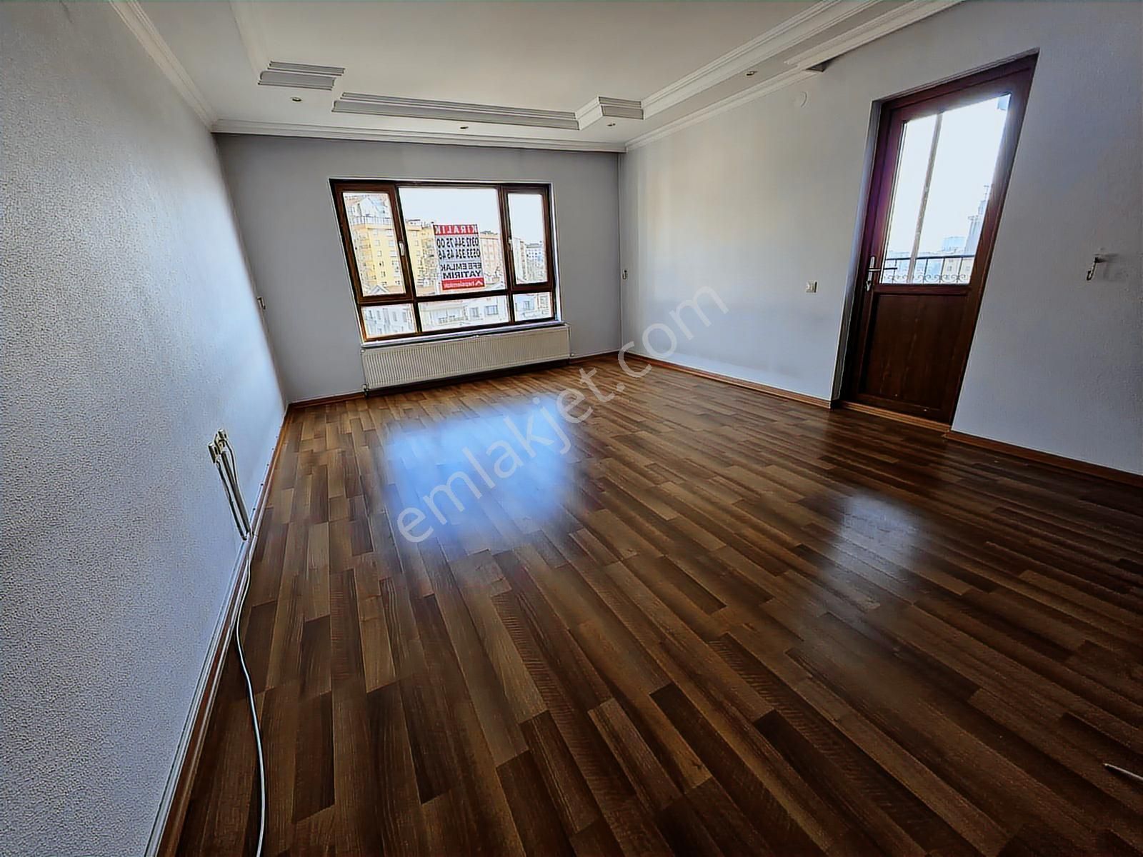 Yeni Etlik Caddesinde Katta 4+1 Asansörlü Yapılı Manzaralı - Görsel 14