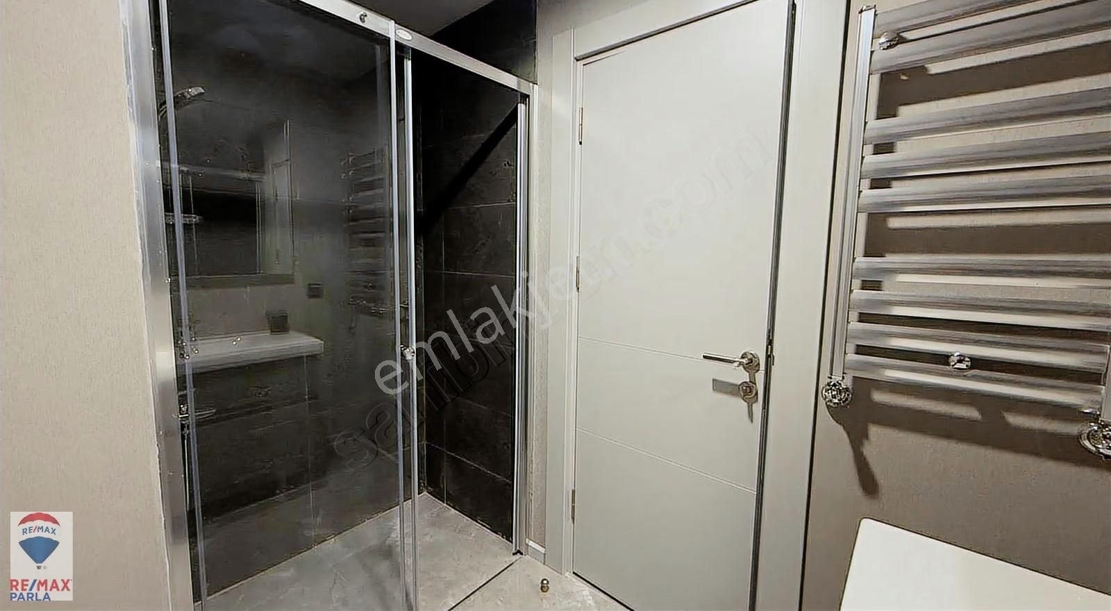 Canik Şehr-i Bahçe Bölge Uzmanı Rahşan Çam'dan Satılık Geniş 3+1 - Görsel 15