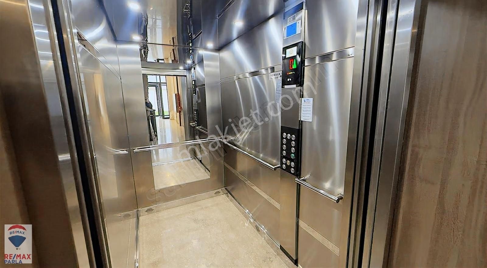 Canik Şehr-i Bahçe Bölge Uzmanı Rahşan Çam'dan Satılık Geniş 3+1 - Görsel 9