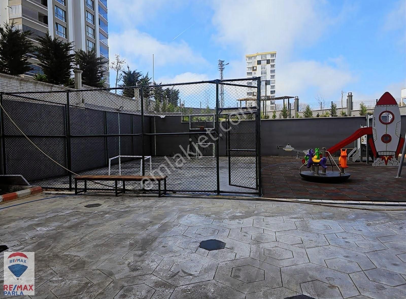 Alanlı Doğumak Tower'da Yüksek Kredili 3+1 Loft Ultralüks Daire - Görsel 27