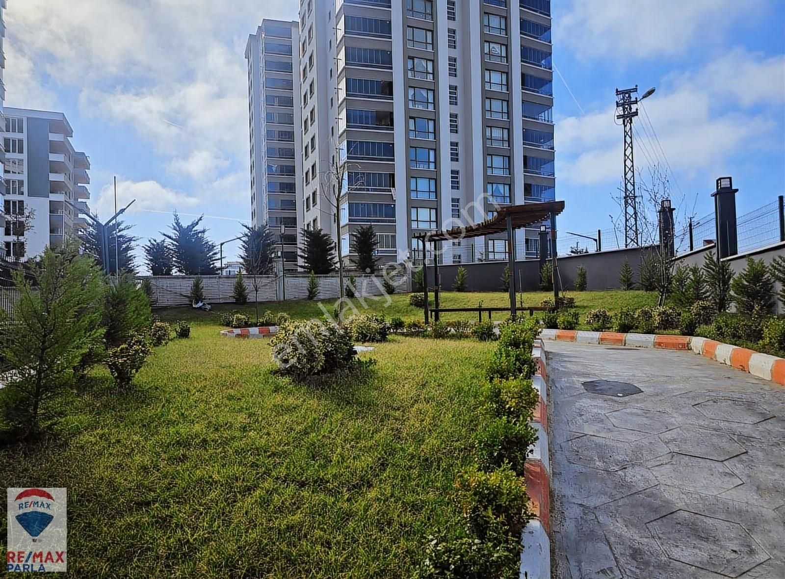 Alanlı Doğumak Tower'da Yüksek Kredili 3+1 Loft Ultralüks Daire - Görsel 22