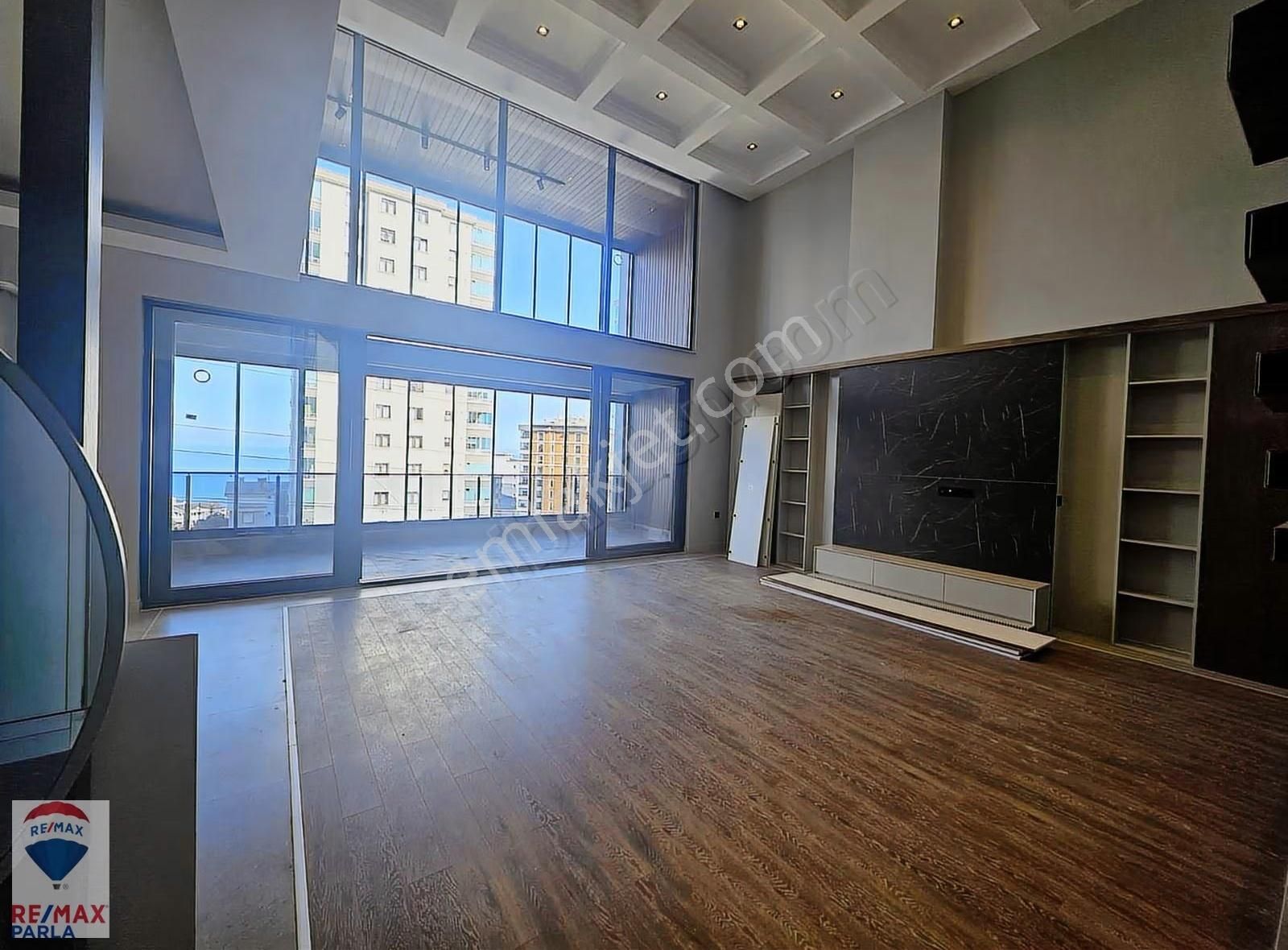 Alanlı Doğumak Tower'da Yüksek Kredili 3+1 Loft Ultralüks Daire - Görsel 29