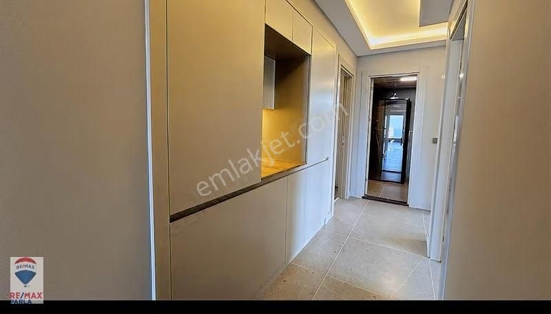 Alanlı Doğumak Tower'da Ultralüks 3+1 Daire - Görsel 8