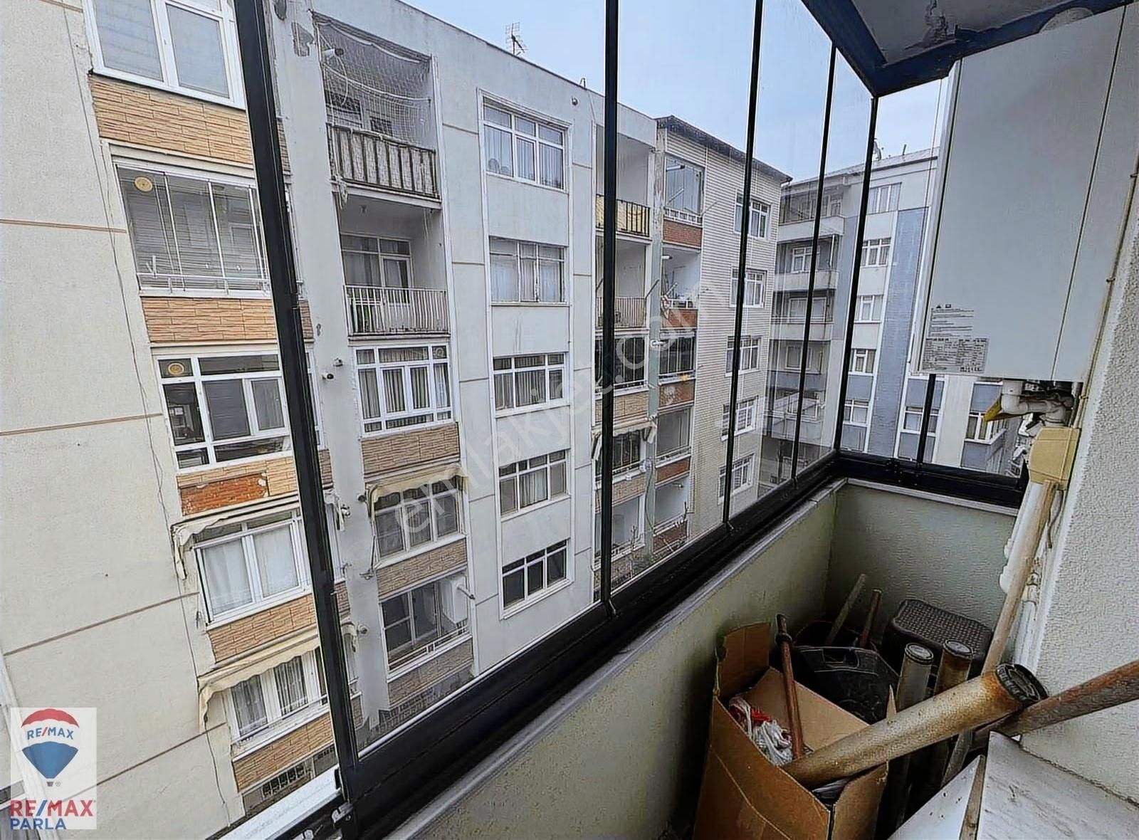 Sahilde Satılık 3+1 Daire - Görsel 11