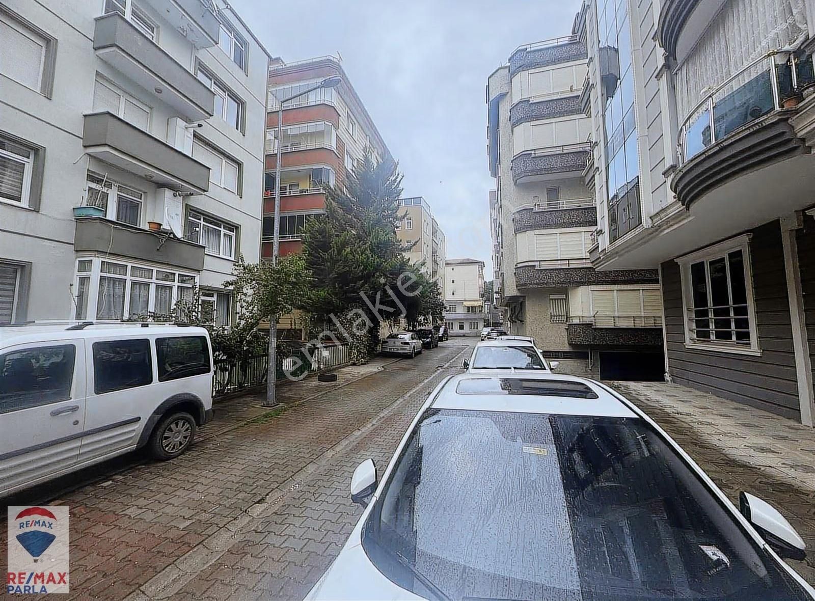 Sahilde Satılık 3+1 Daire - Görsel 9