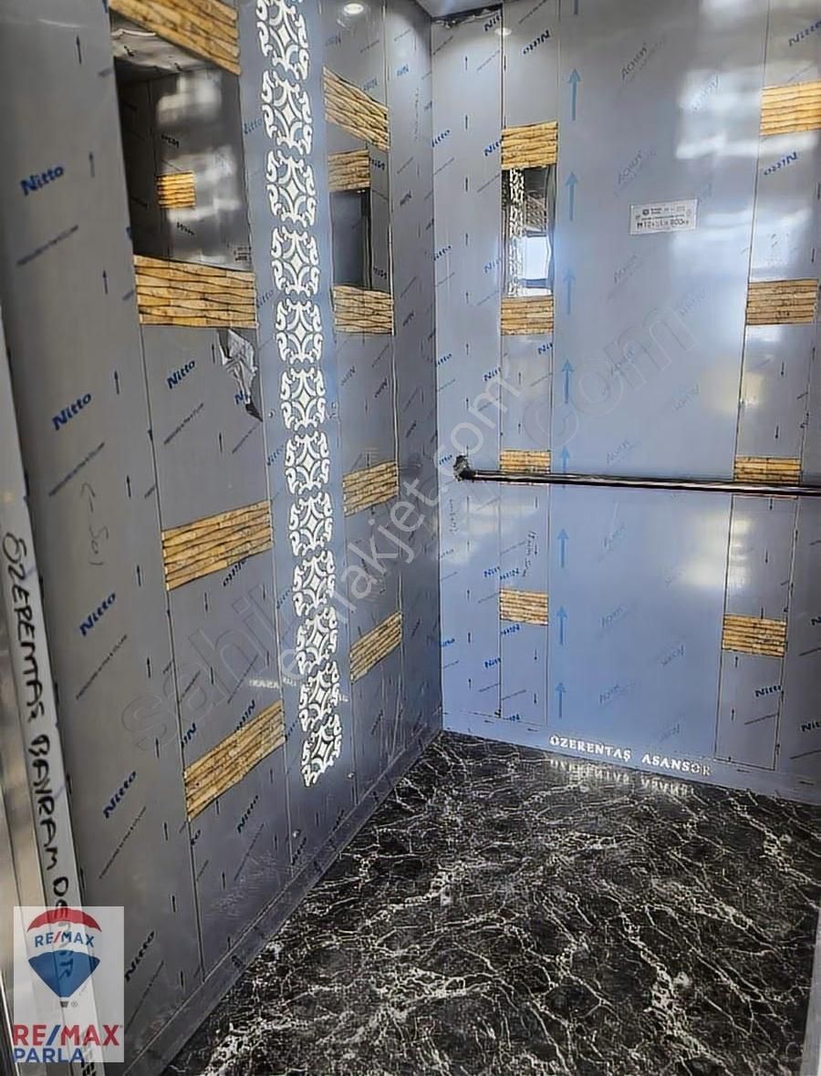 Büyükkolpınar'da Deniz Manzaralı Satılık Fırsat 2+1 Daire - Görsel 5